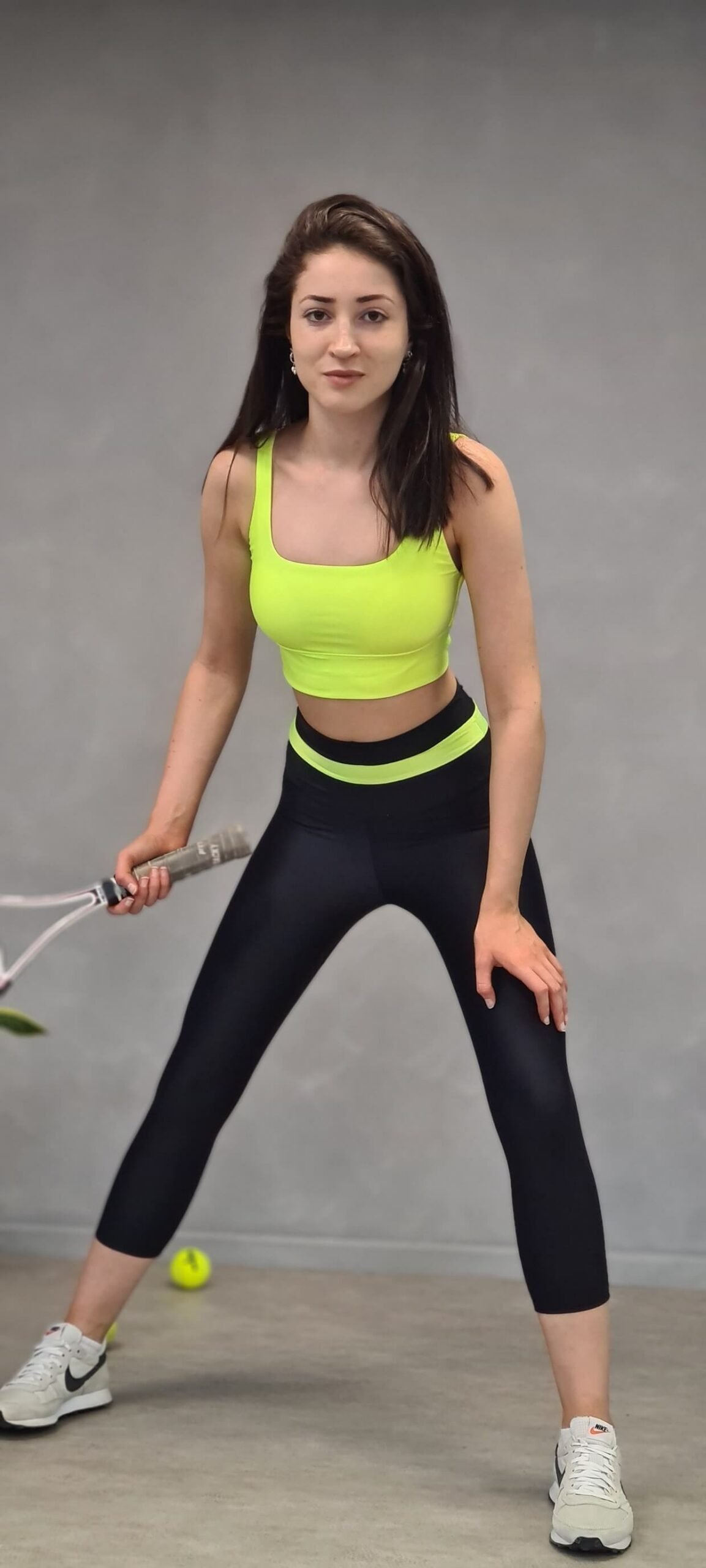 טופ שירי צהוב זוהר